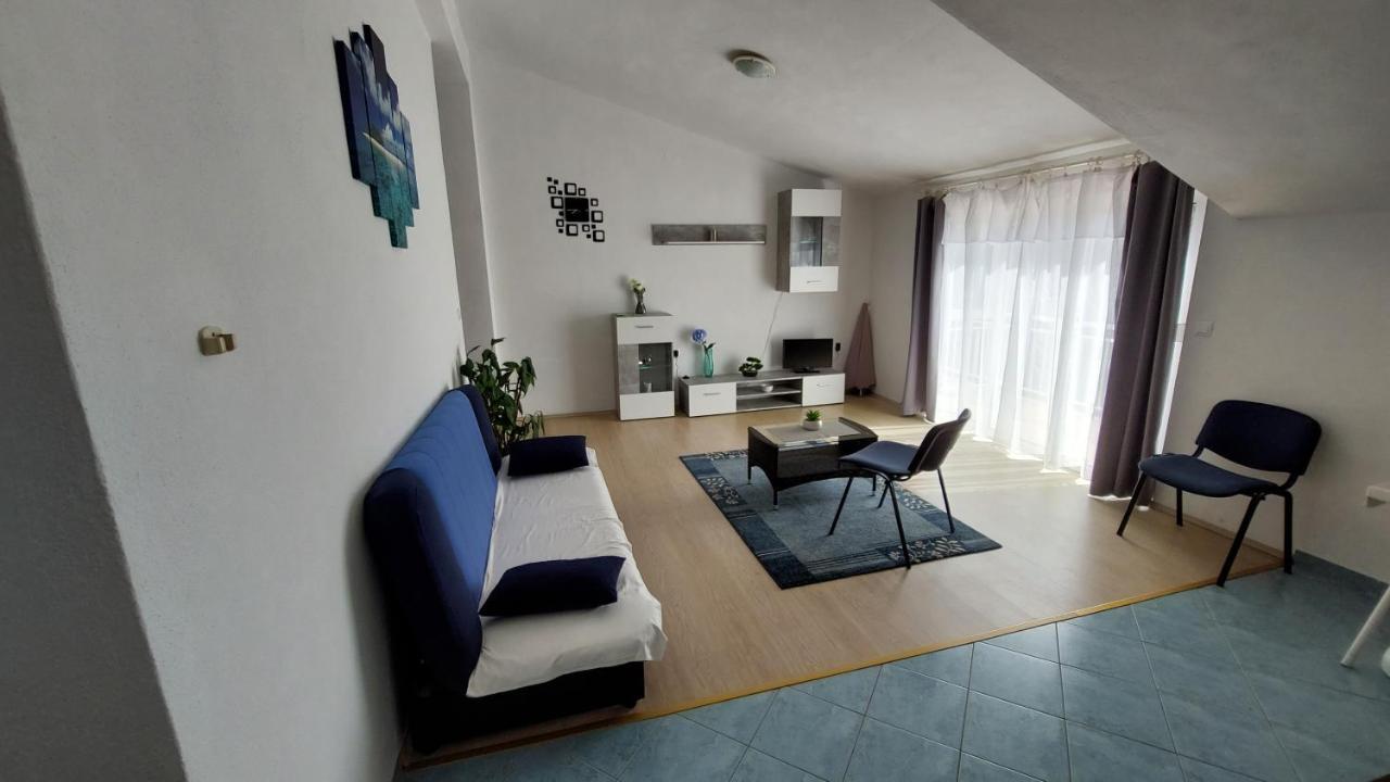 Apartments Dora Хвар Экстерьер фото