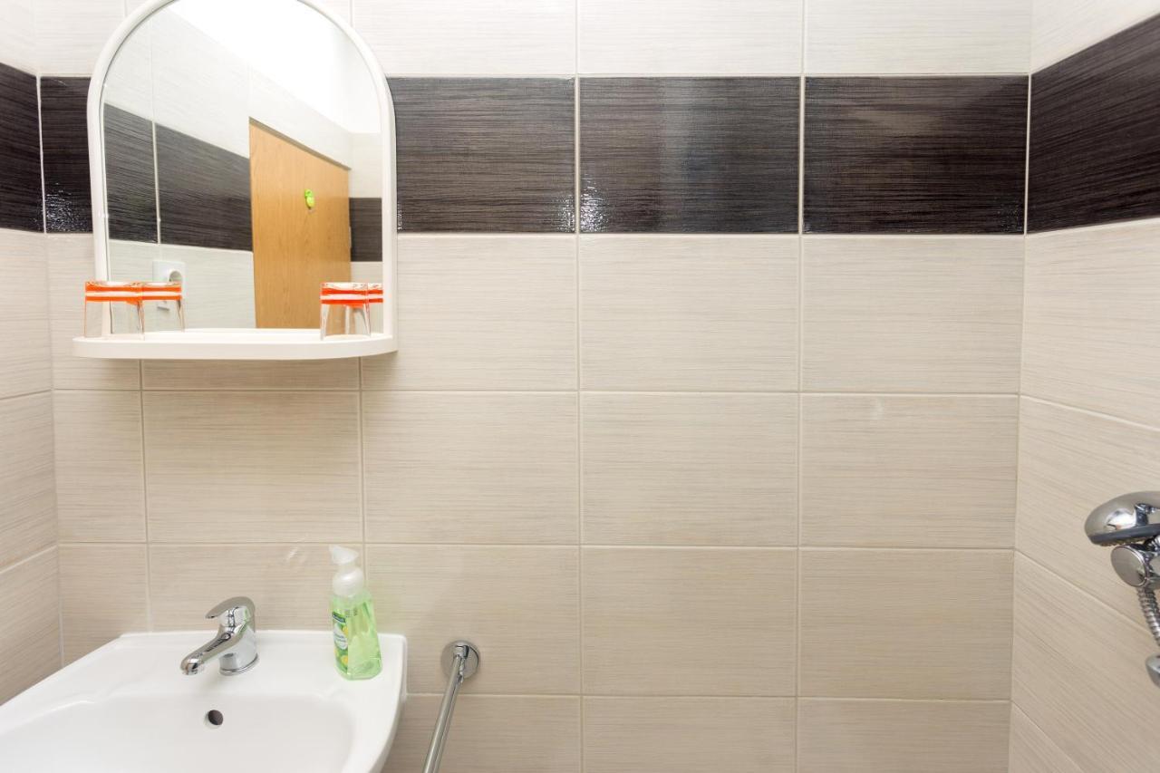Apartments Dora Хвар Экстерьер фото