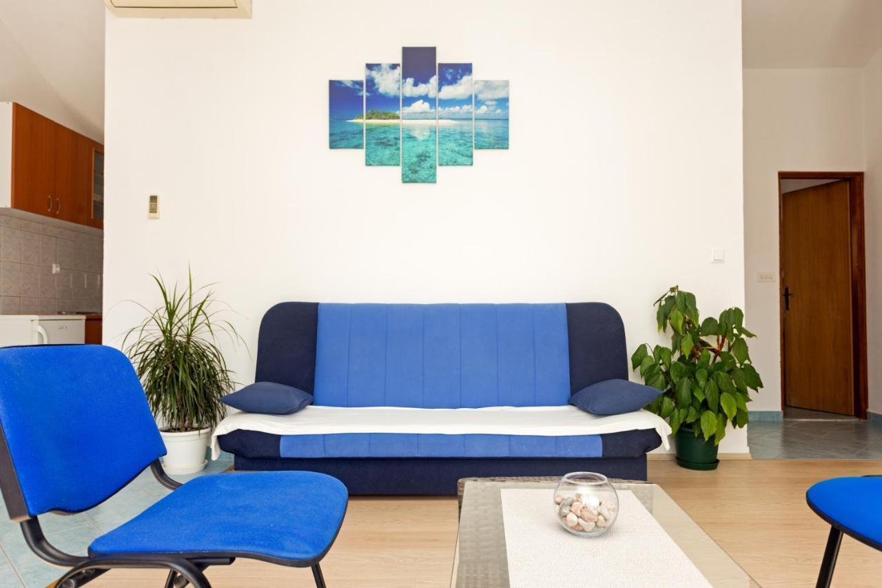 Apartments Dora Хвар Экстерьер фото