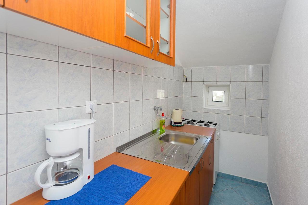 Apartments Dora Хвар Экстерьер фото