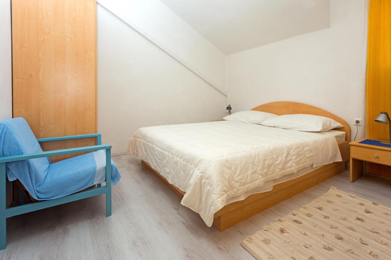 Apartments Dora Хвар Экстерьер фото