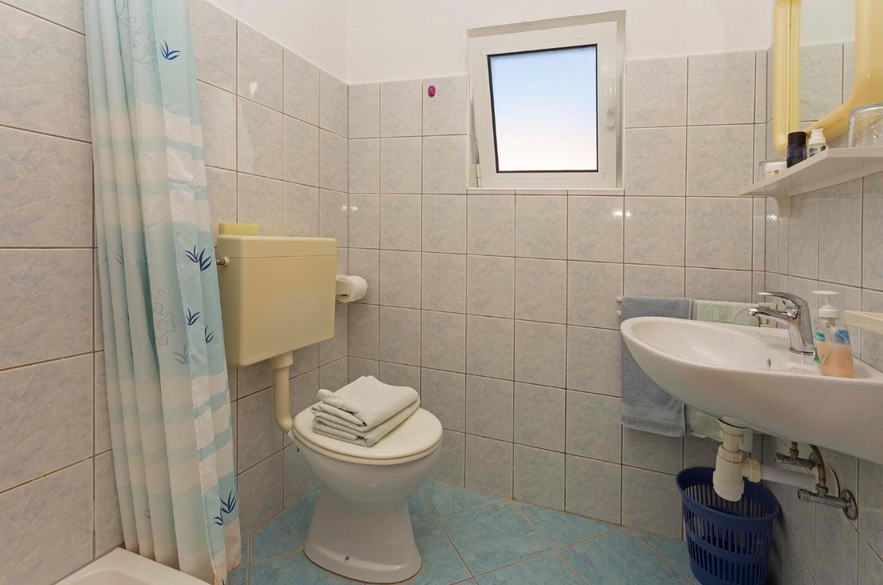 Apartments Dora Хвар Экстерьер фото